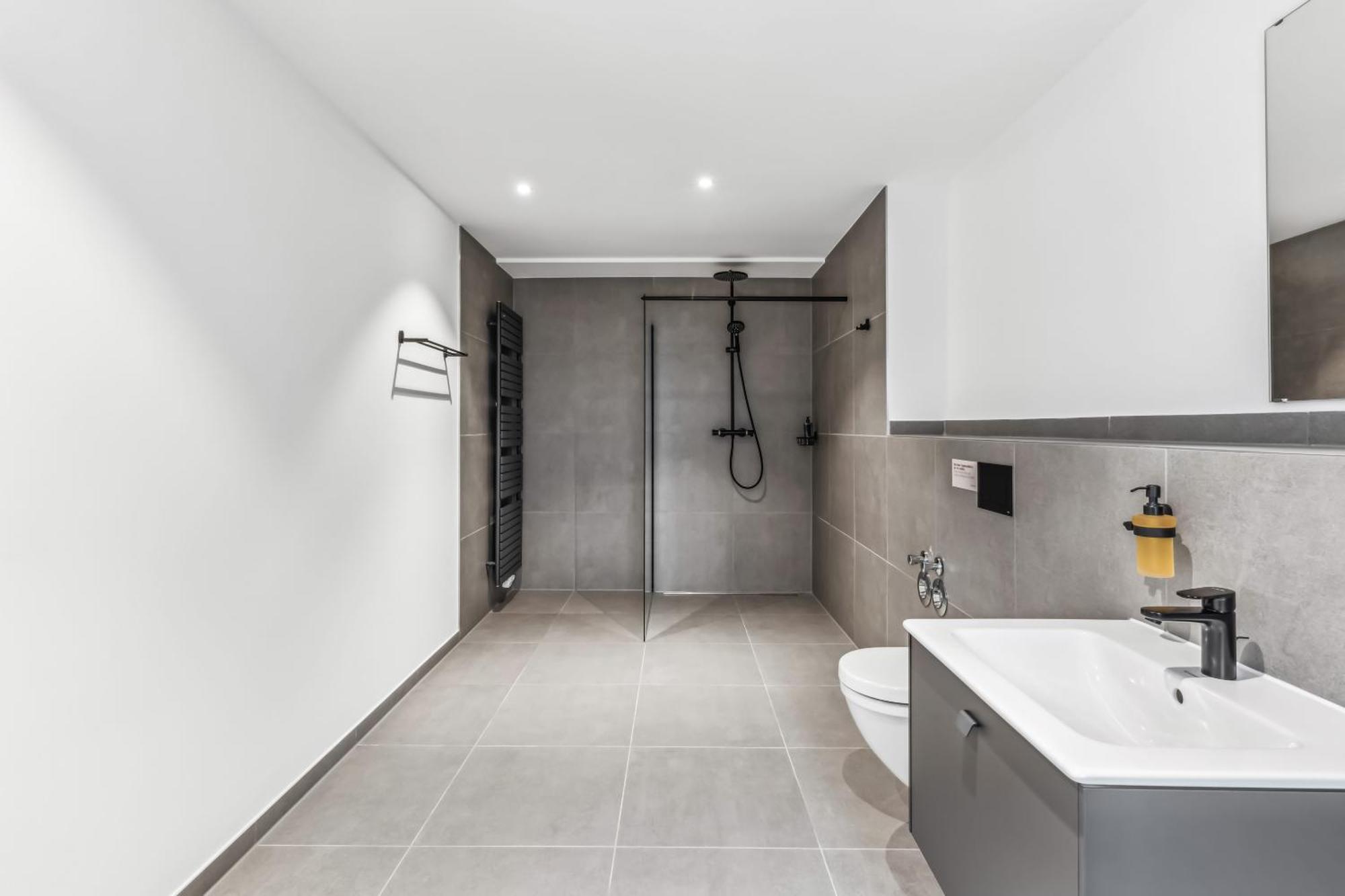 limehome Salzgitter A.-Schweitzer-Str. Zimmer foto
